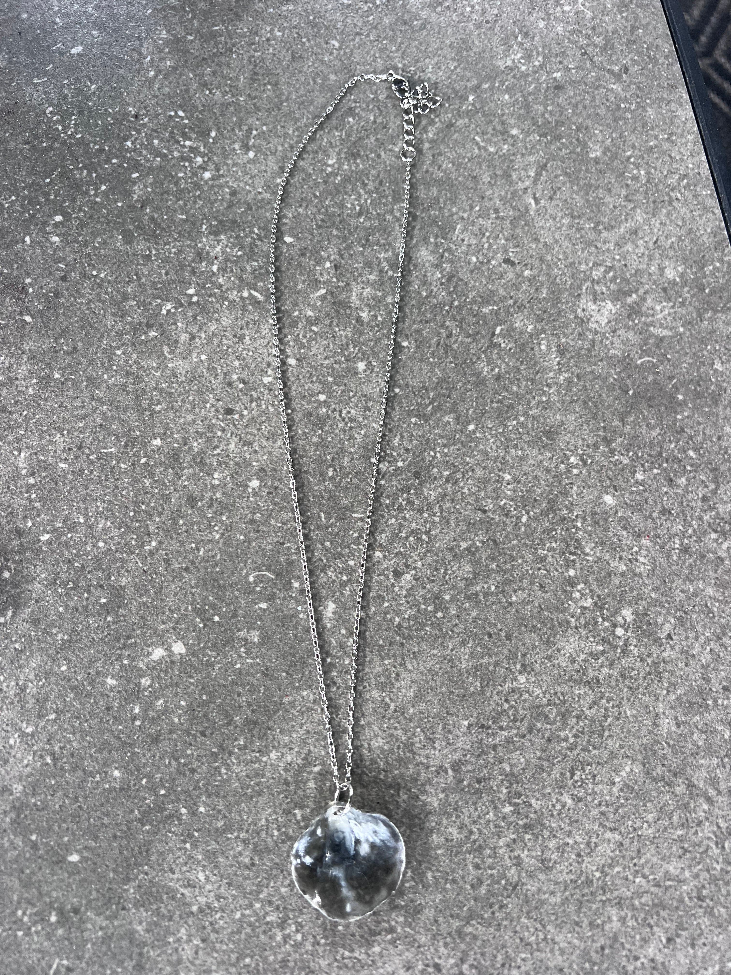 Dark Grey Jingle Shell Necklace - Silver